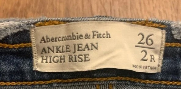 Abercrombie & Fitch High Rise 26/2R