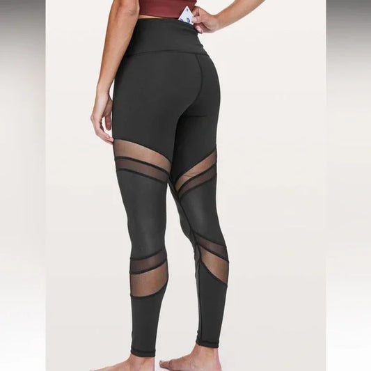 Lululemon Seek The Heat Tight *28" size 2