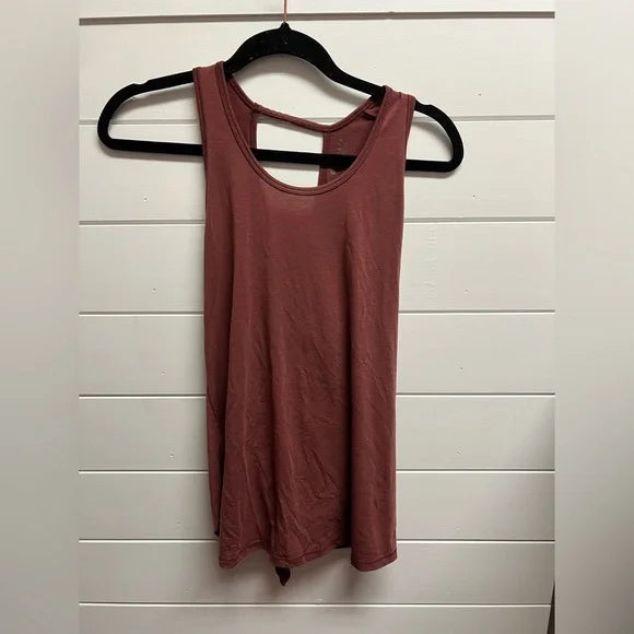 Athleta Cross Back Essence Tank XS