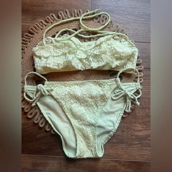 Victoria’s Secret Mint Green Ruffle Bikini Small