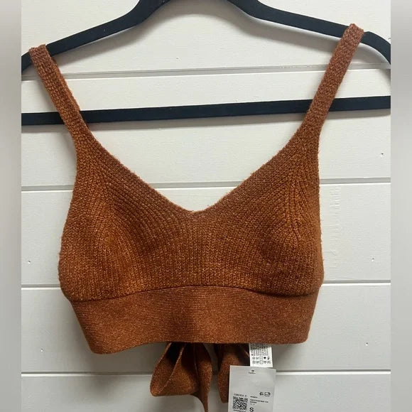 Forever 21 Crop Sweater Small