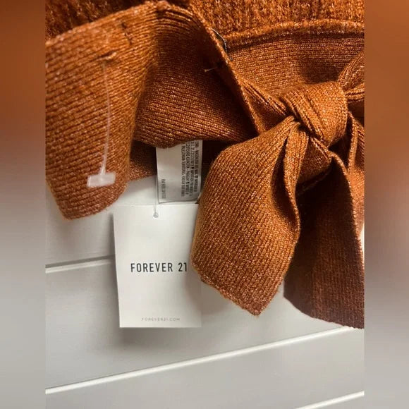 Forever 21 Crop Sweater Small