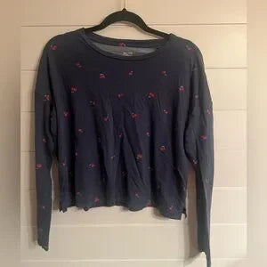 Pink Victoria Secret Long Sleeve Cropped Tee