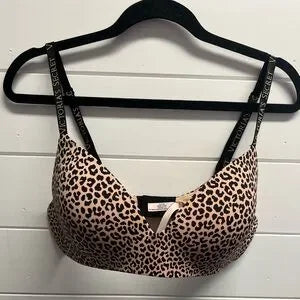 Victoria’s Secret T- Shirt Leopard Brown Lightly Lined Bra