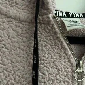 VICTORIAS SECRET PINK SHERPA HALF ZIP HOODIE