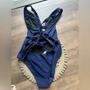 Cupshe My Destiny Cross One-piece Swimsuit XXL