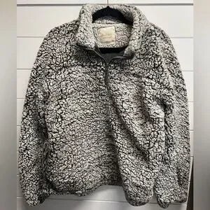 Altar’d State Sherpa Pullover Medium